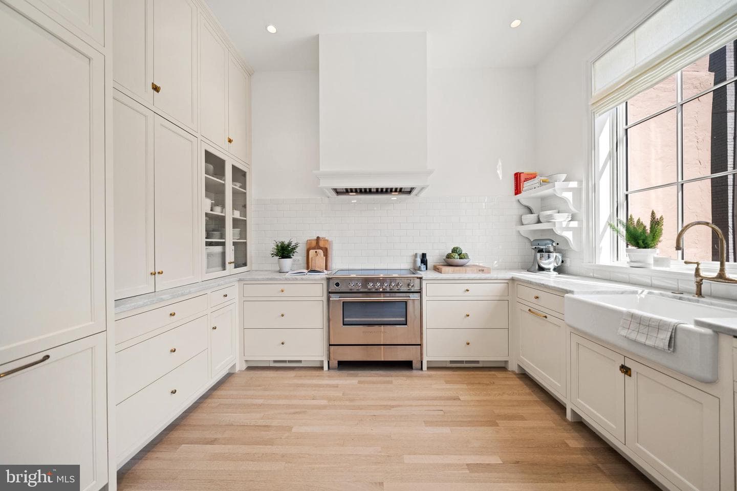 1304 S Street NW photo 2