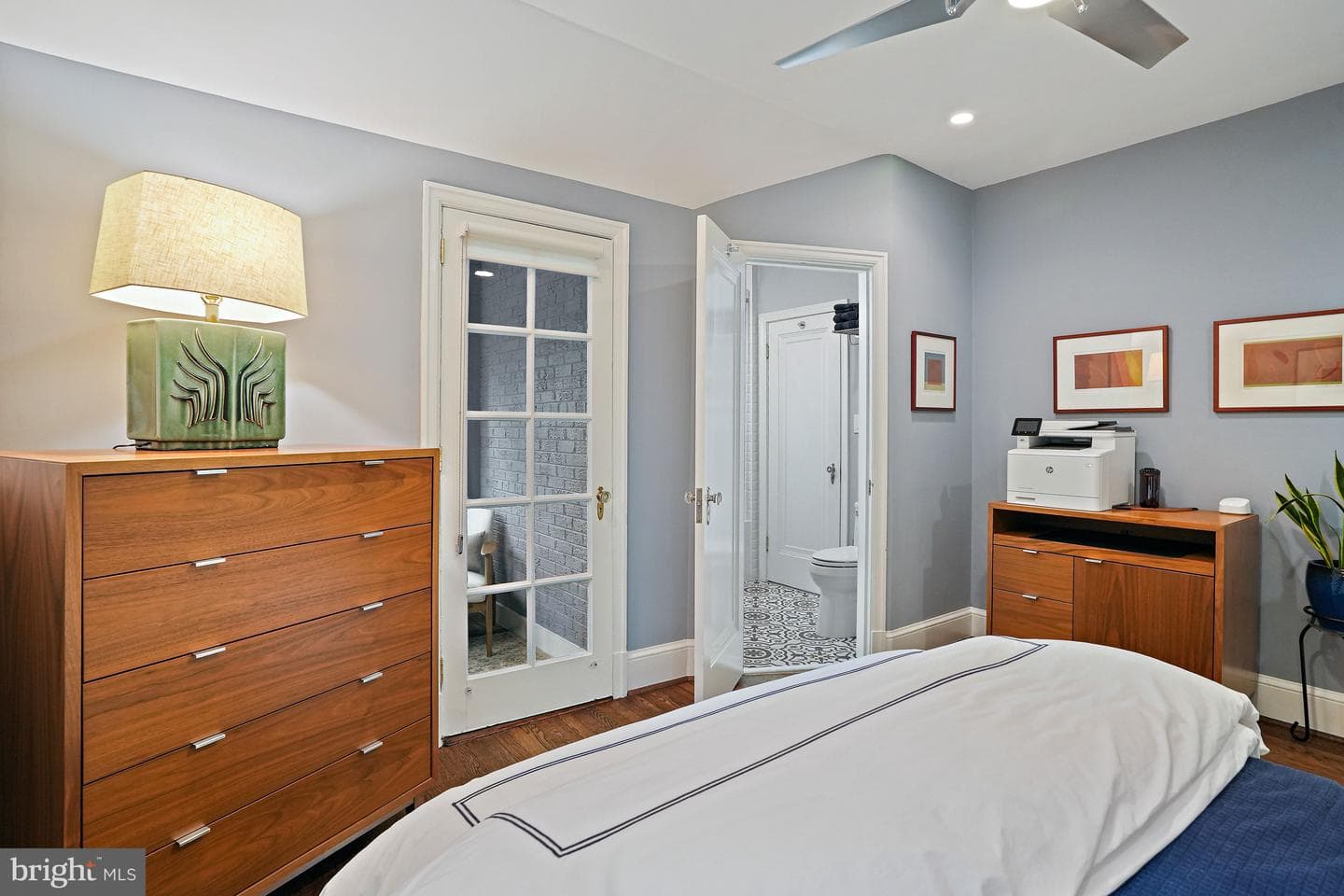 3638 Jocelyn Street NW photo 31