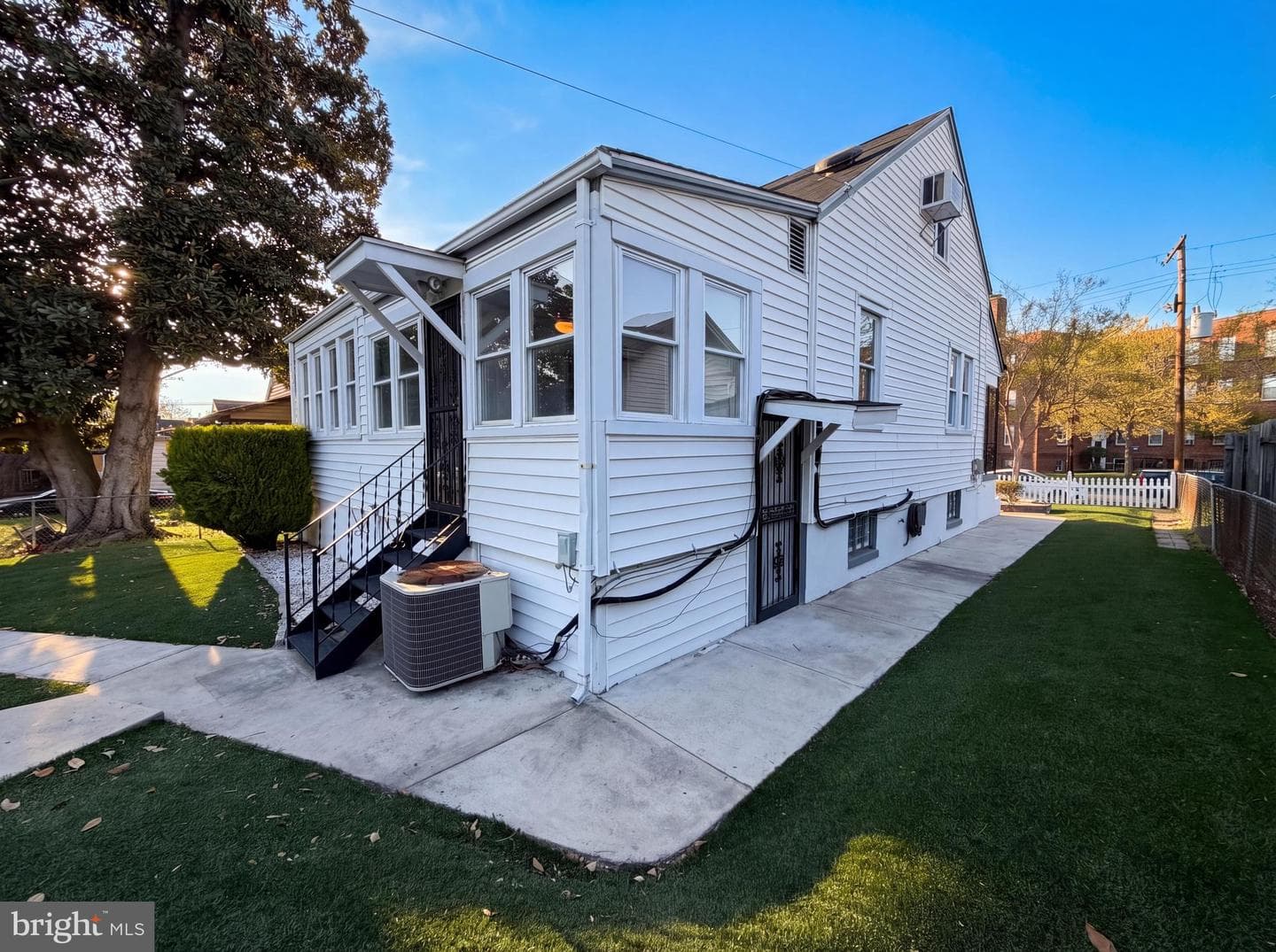 3023 K Street SE photo 27