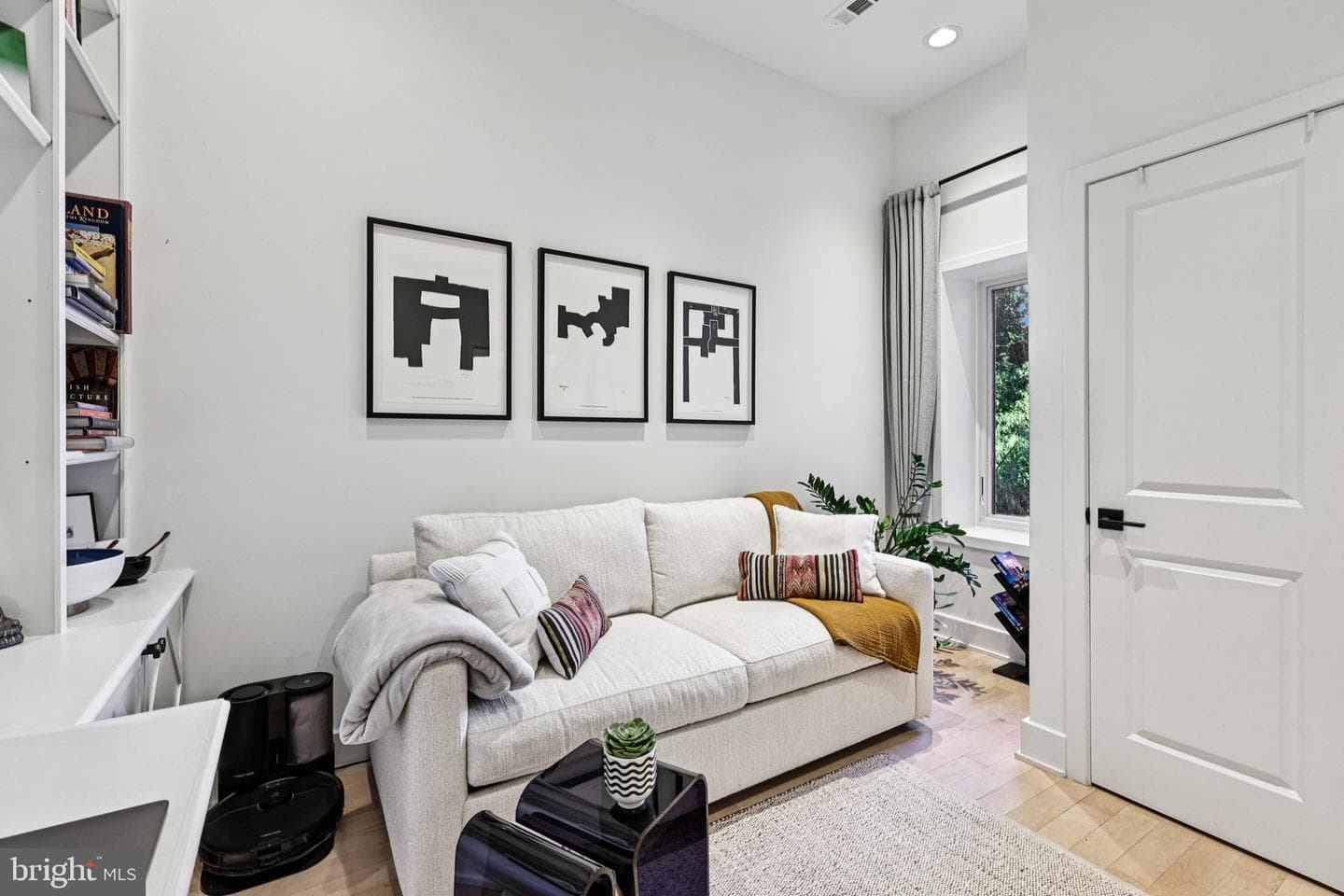 1328 Maryland Avenue NE #2 photo 16