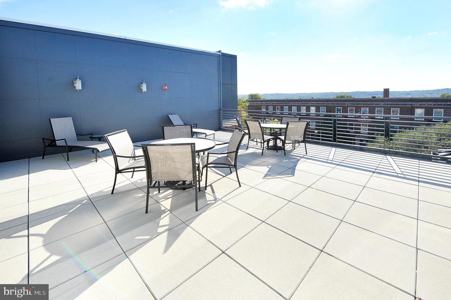 1391 Pennsylvania Avenue SE #403 photo 33