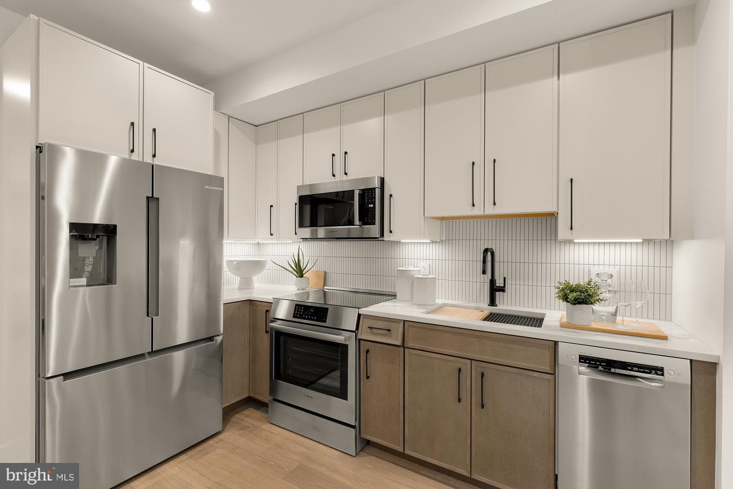 1463 Harvard Street NW #3 photo 7