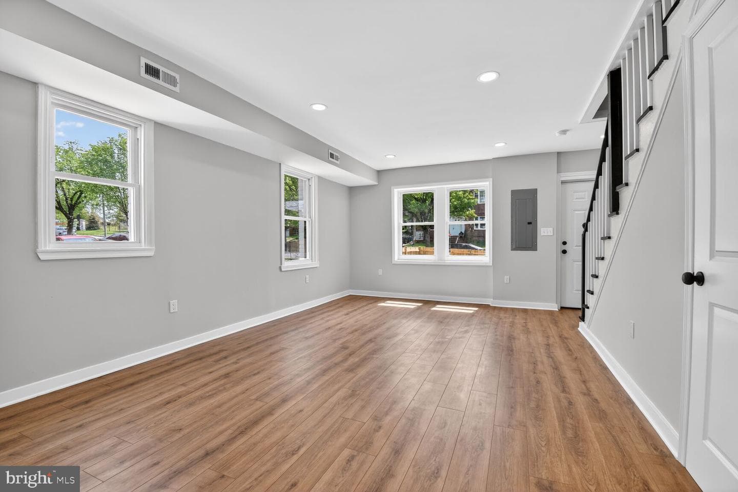 305 Decatur Street NW photo 10