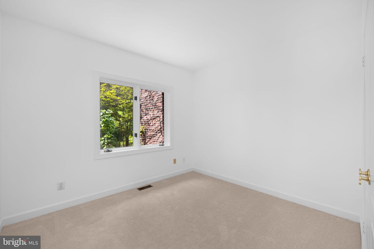 4018 Chancery Court NW photo 31