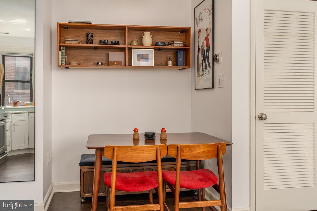 1930 18th Street NW #32 photo 8