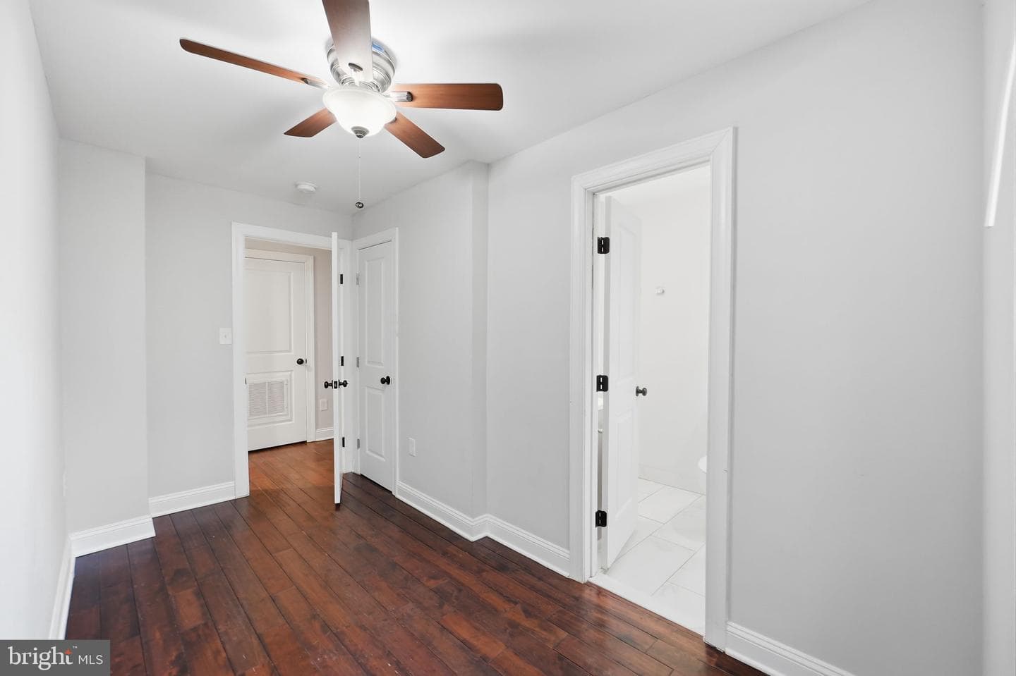 5037 Just Street NE photo 16