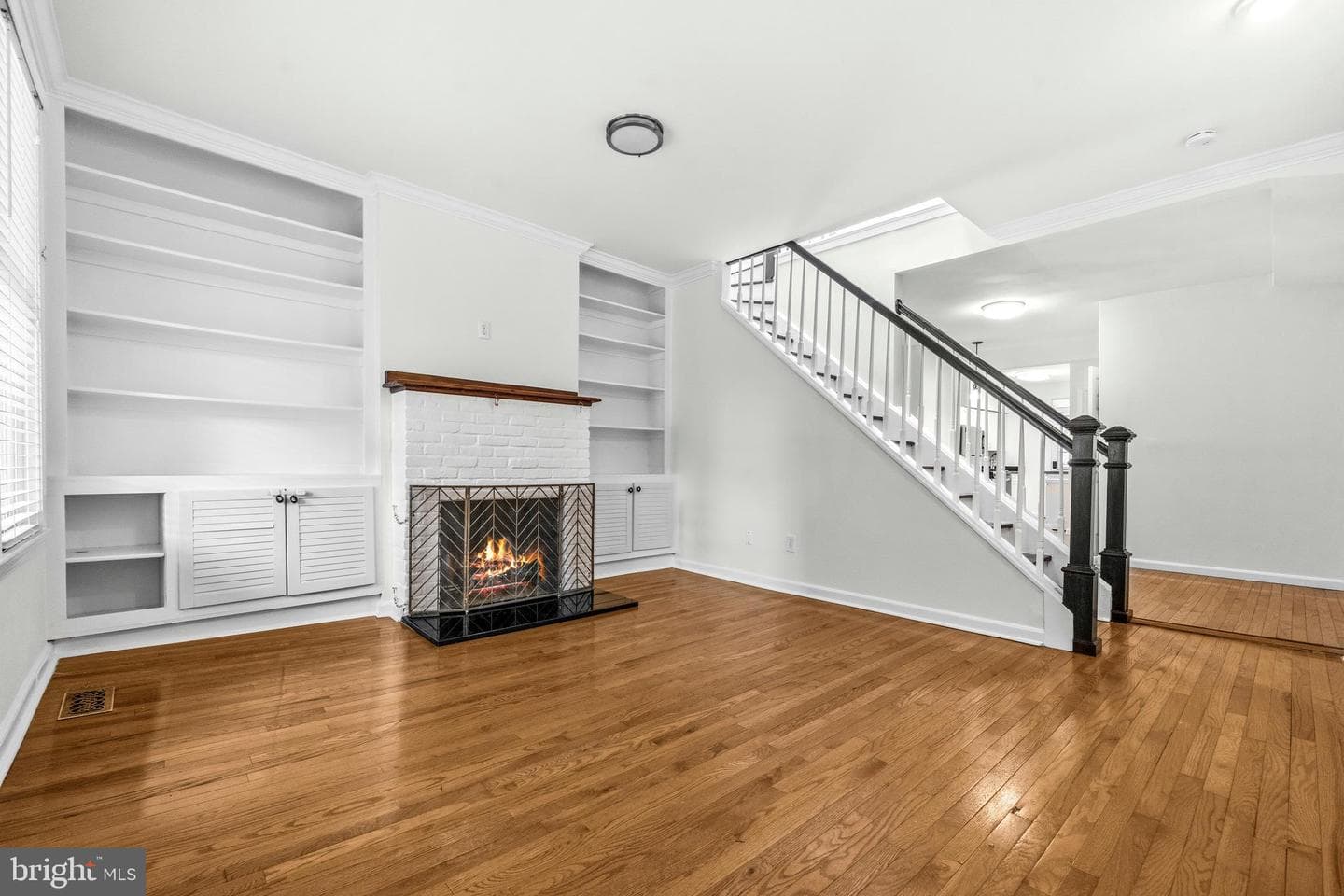 1504 Gales Street NE photo 4