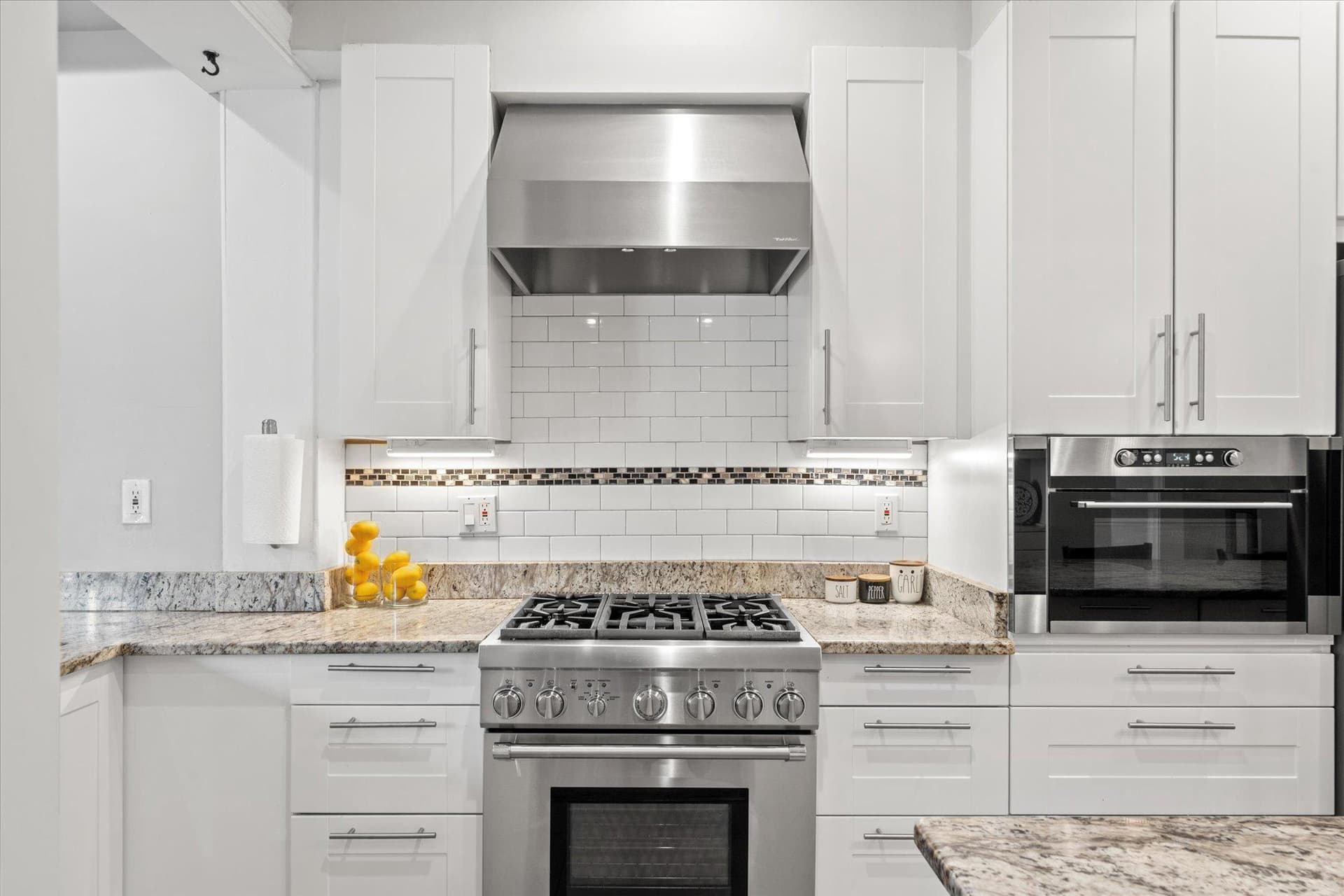 2305 38th Street NW photo 10