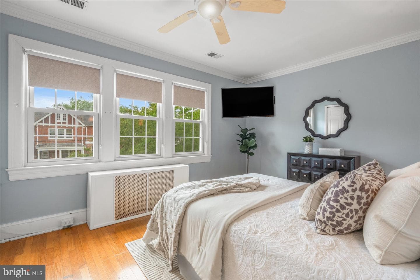 2305 38th Street NW photo 19