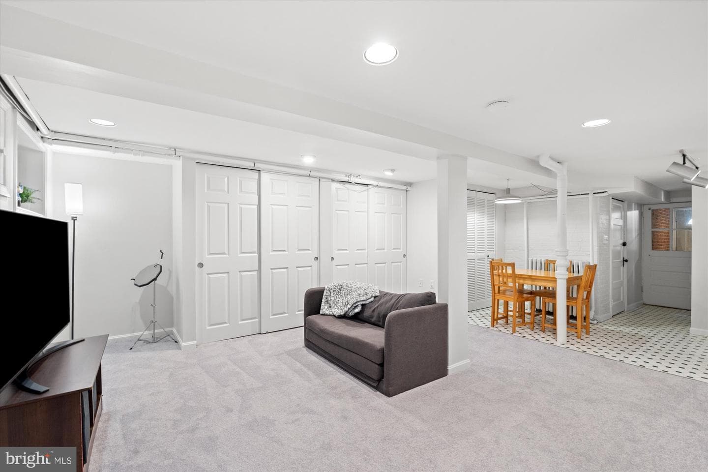 2305 38th Street NW photo 28