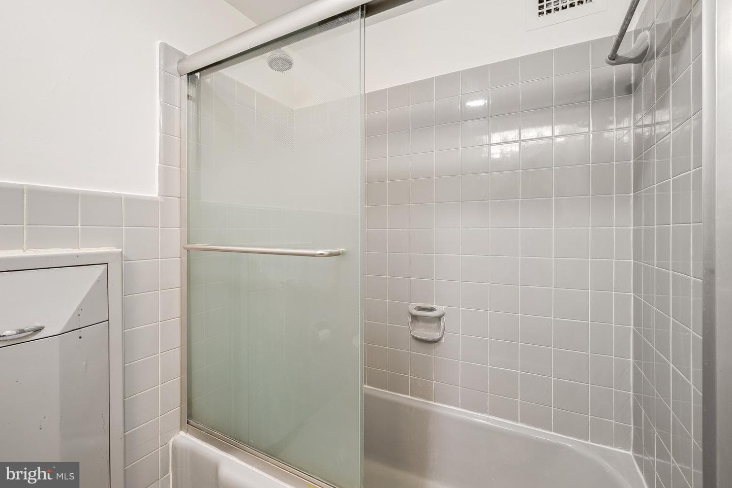 4201 Cathedral Avenue NW #403e photo 17
