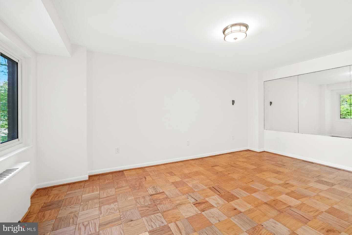 4201 Cathedral Avenue NW #403e photo 18