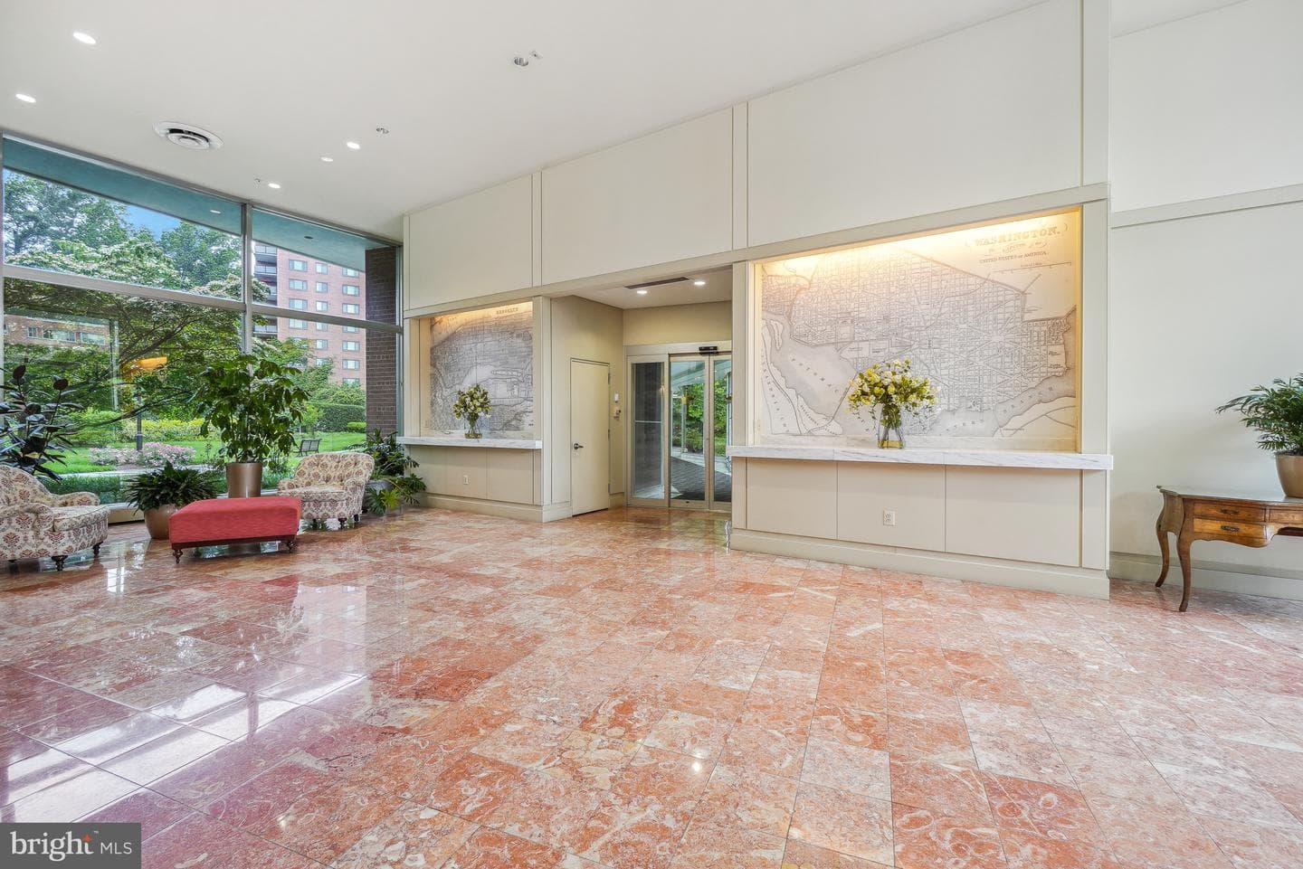 4201 Cathedral Avenue NW #403e photo 35