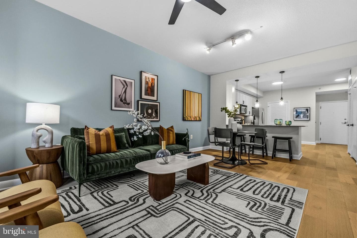 400 Massachusetts Avenue NW #414