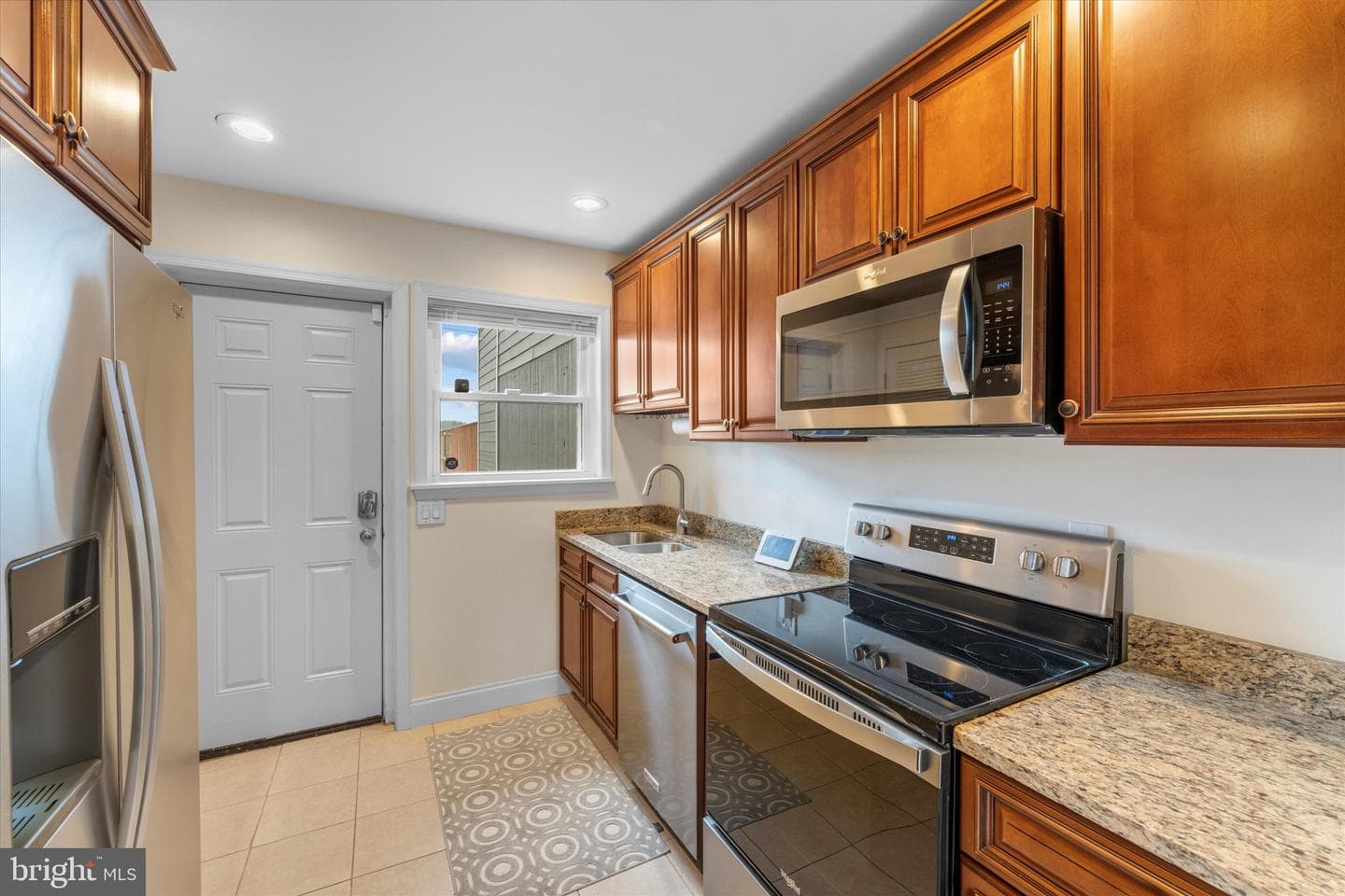 1527 K Street SE photo 21