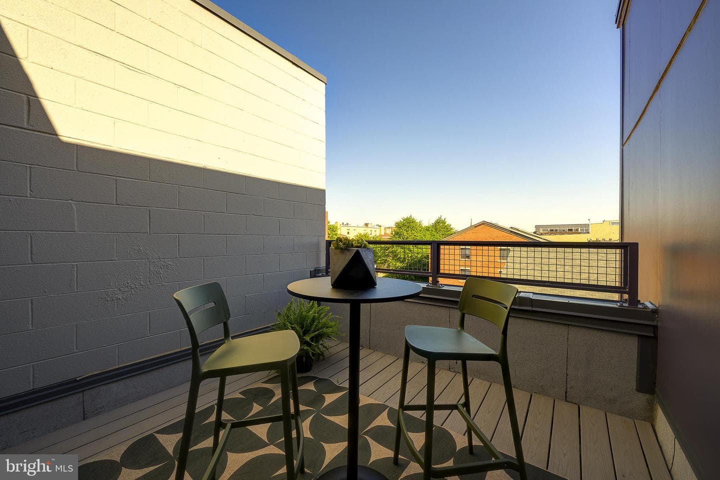 1443 Chapin Street NW #404 photo 28