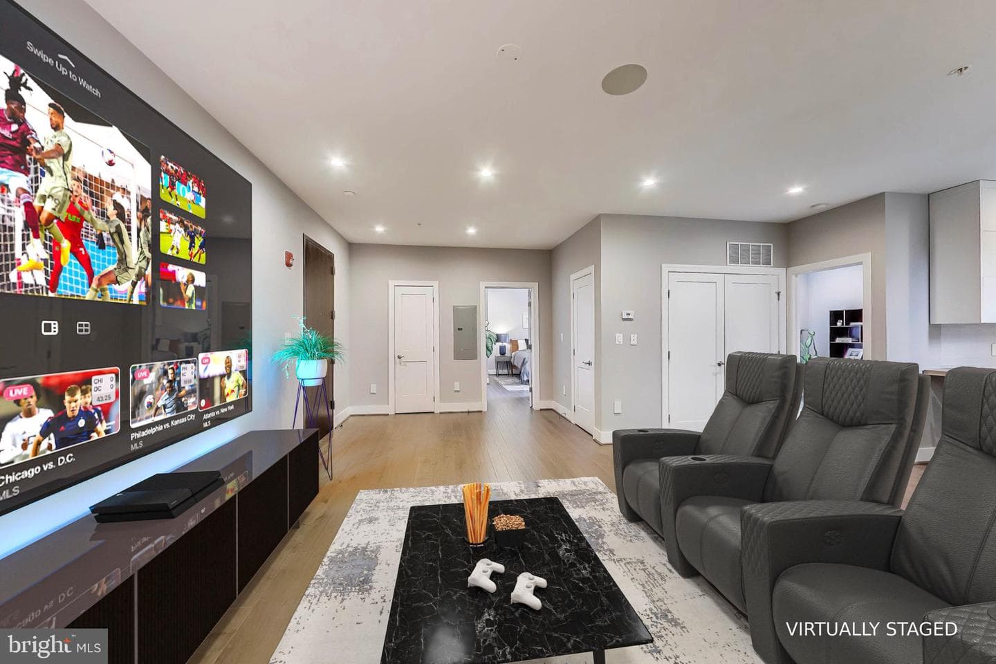 625 Park Road NW #206 photo 2