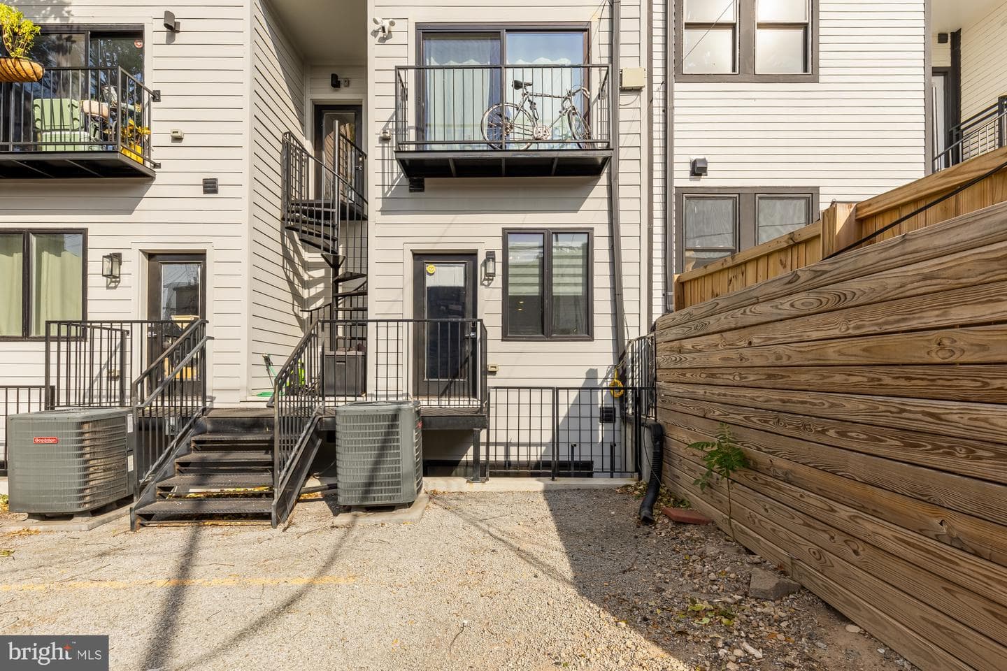 1105 Queen Street NE #1 photo 19