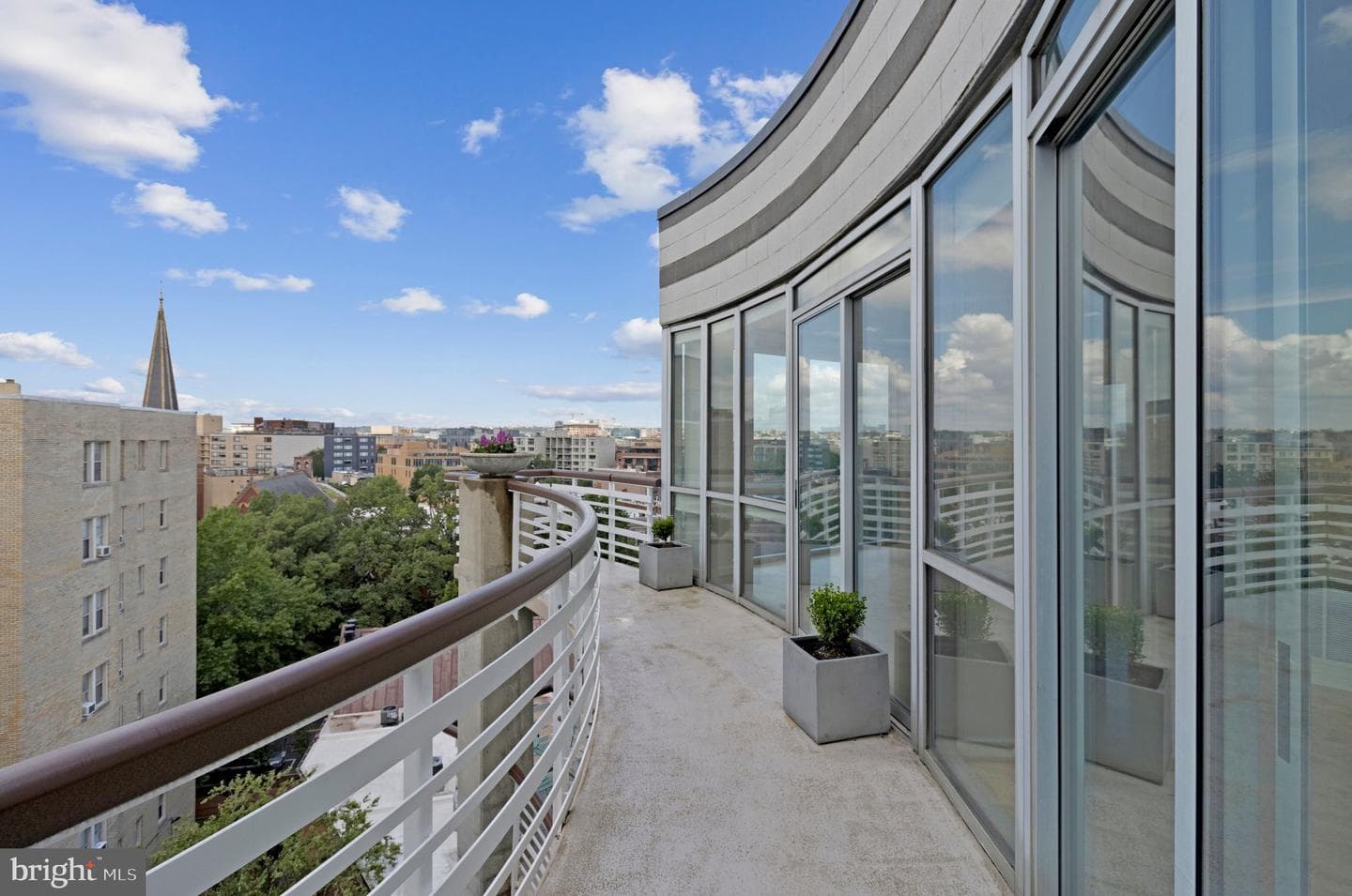 1300 13th Street NW #905 photo 1