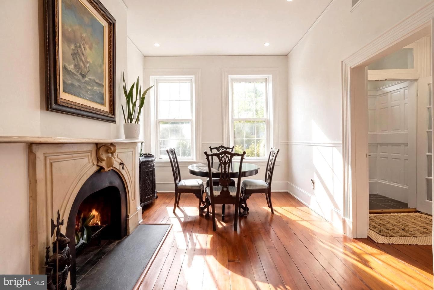 319 C Street SE photo 5