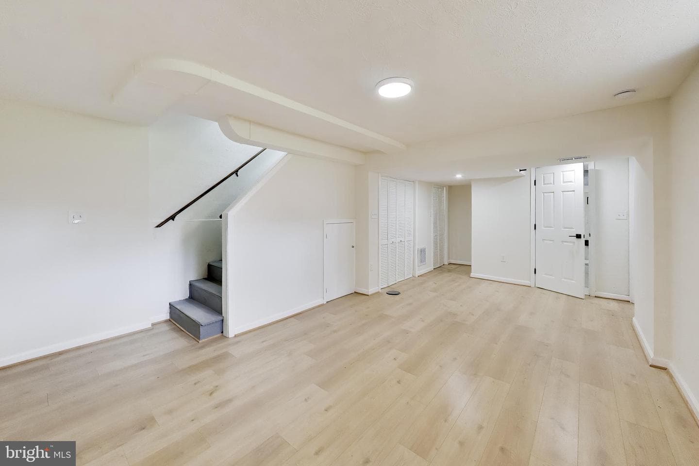 186 Forrester Street SW photo 21
