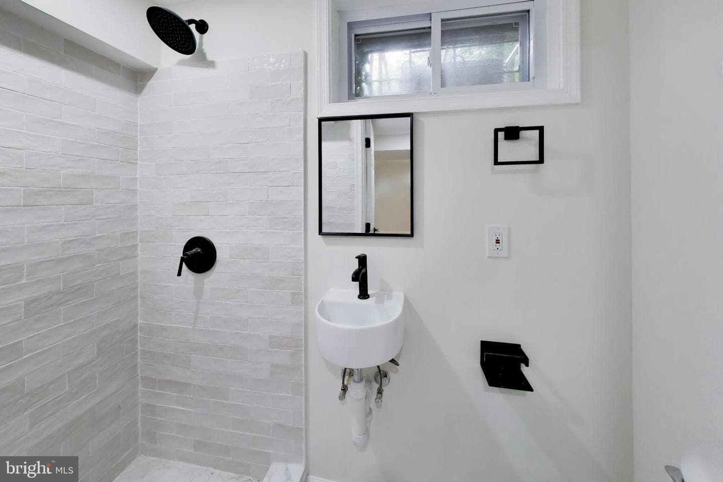 186 Forrester Street SW photo 23