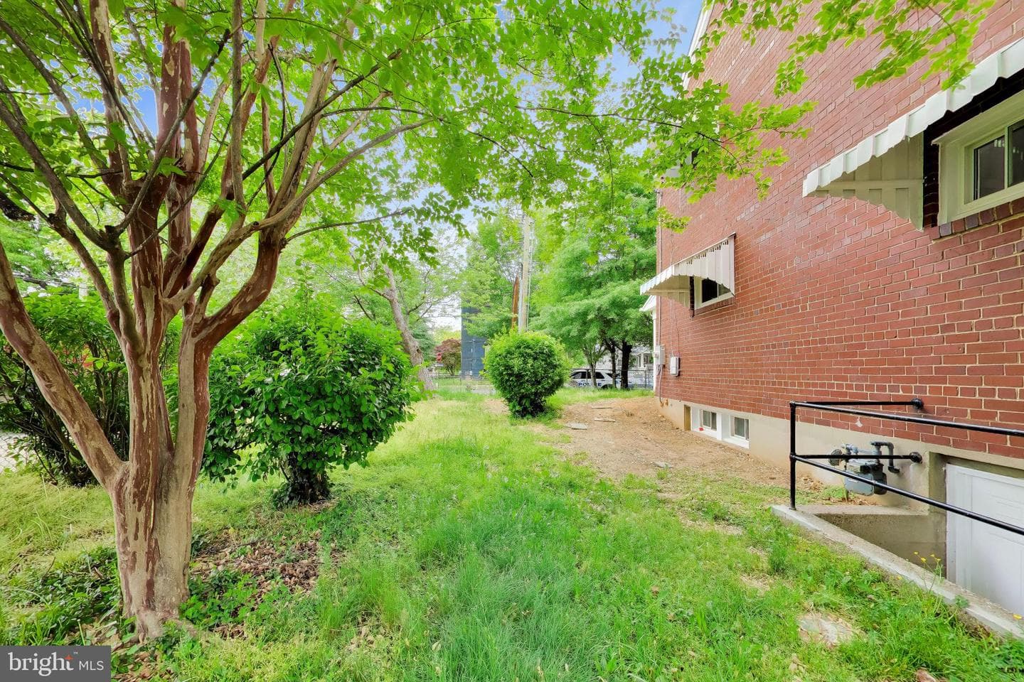 186 Forrester Street SW photo 31