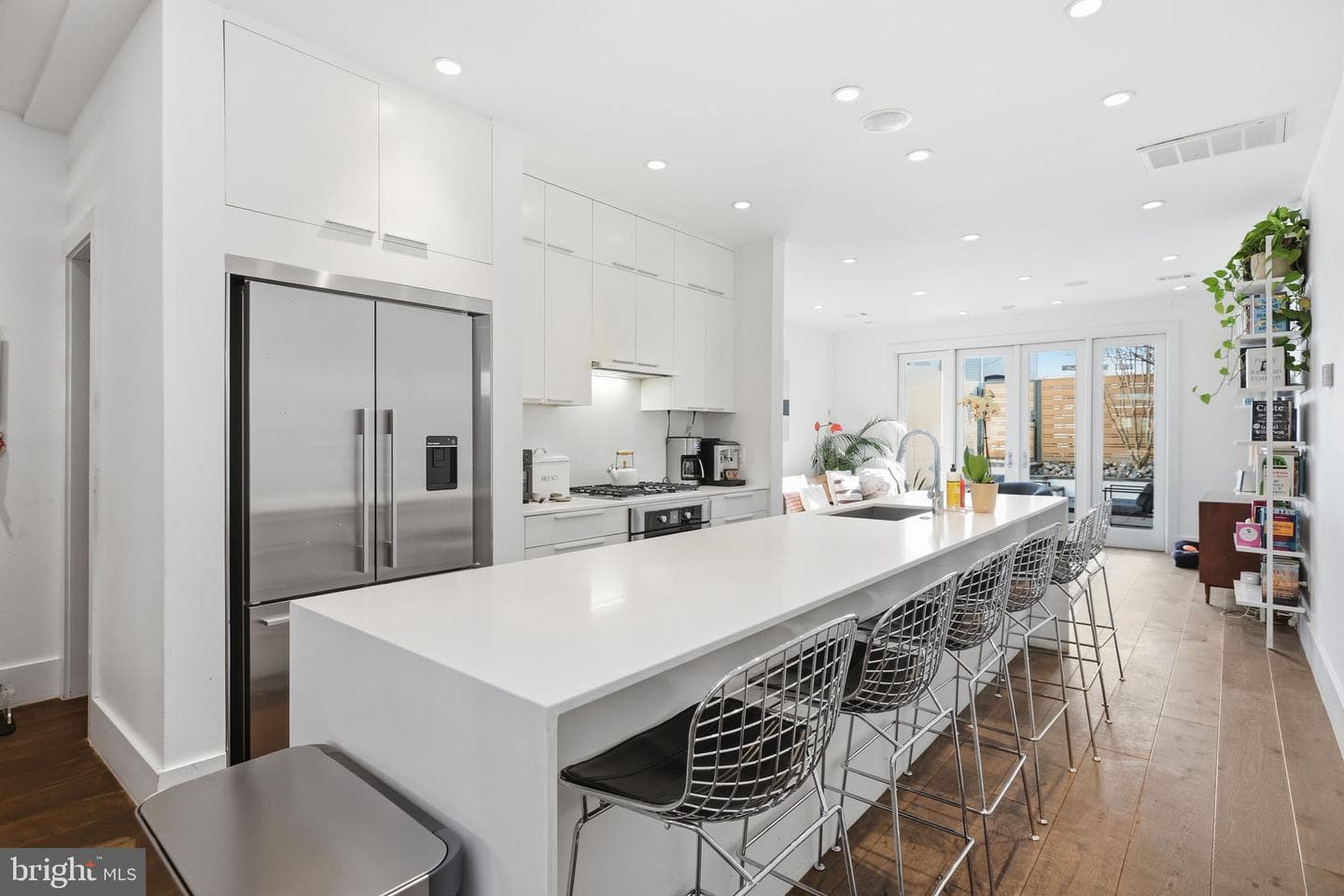 1331 Constitution Avenue NE photo 8