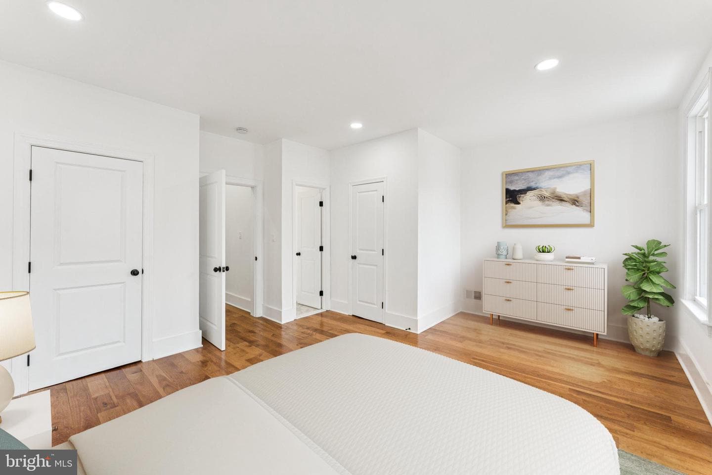 2105 4th Street NE photo 16