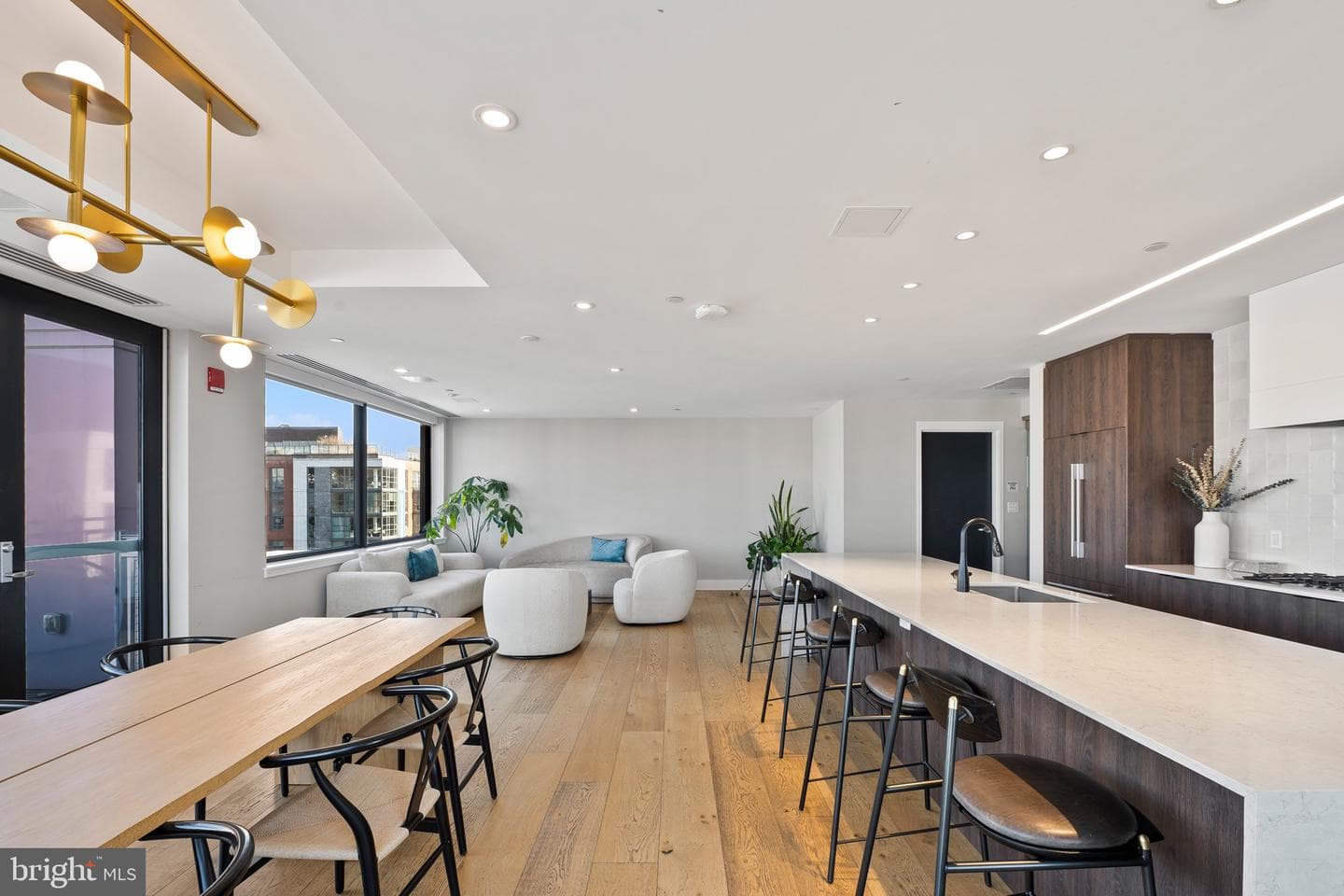 37 L Street SE #908 photo 12