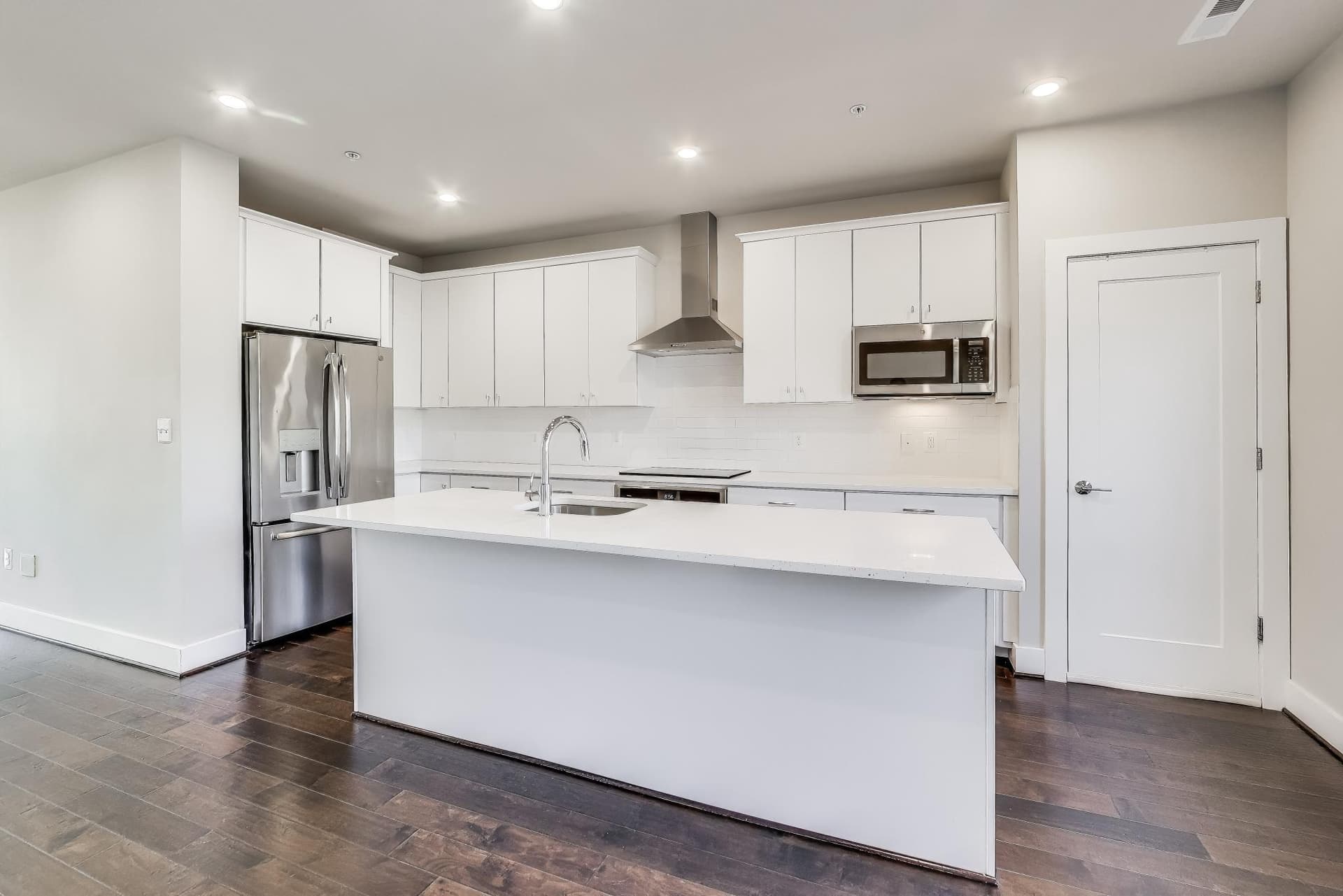 915 Elder Street NW #c photo 4