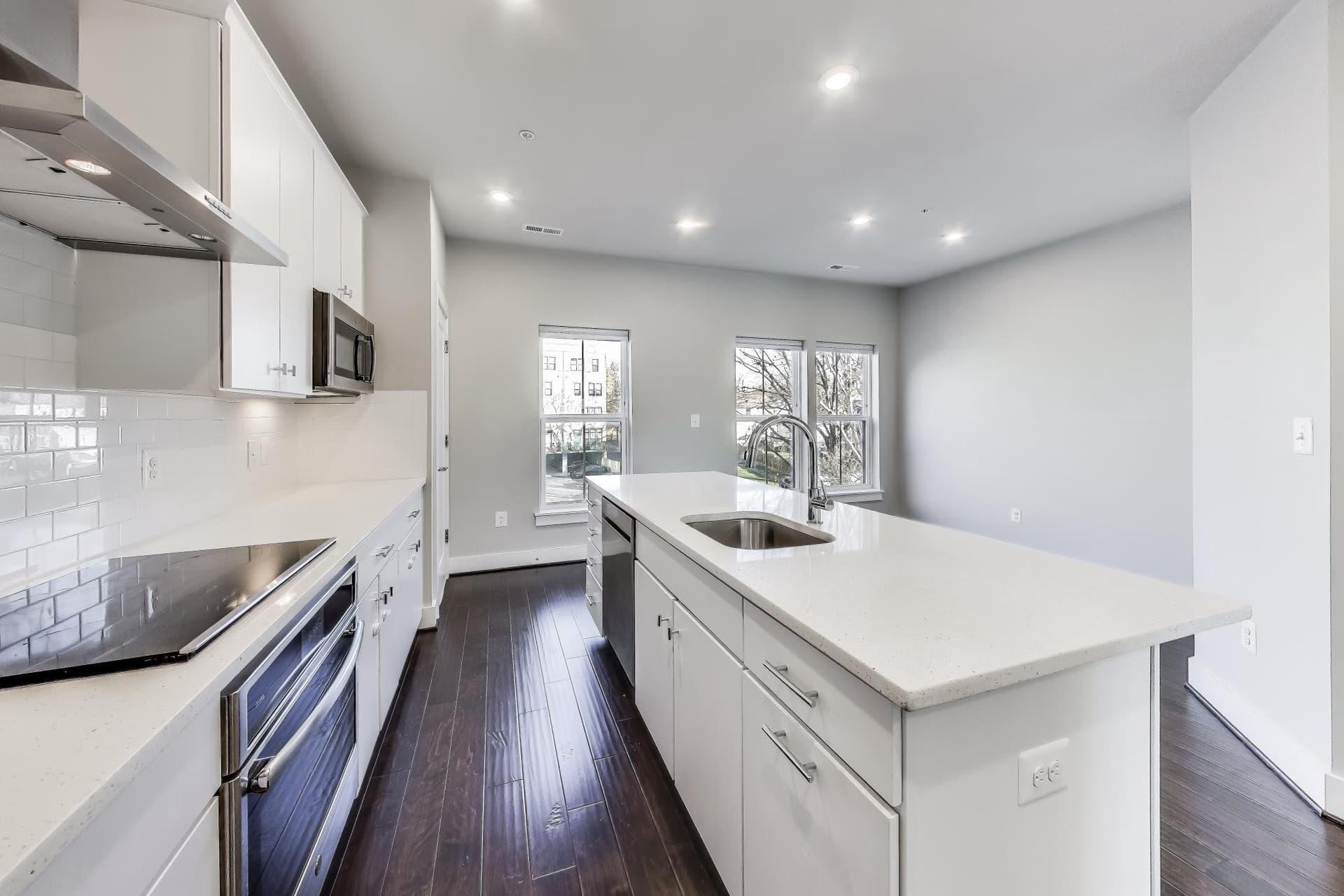 915 Elder Street NW #c photo 5