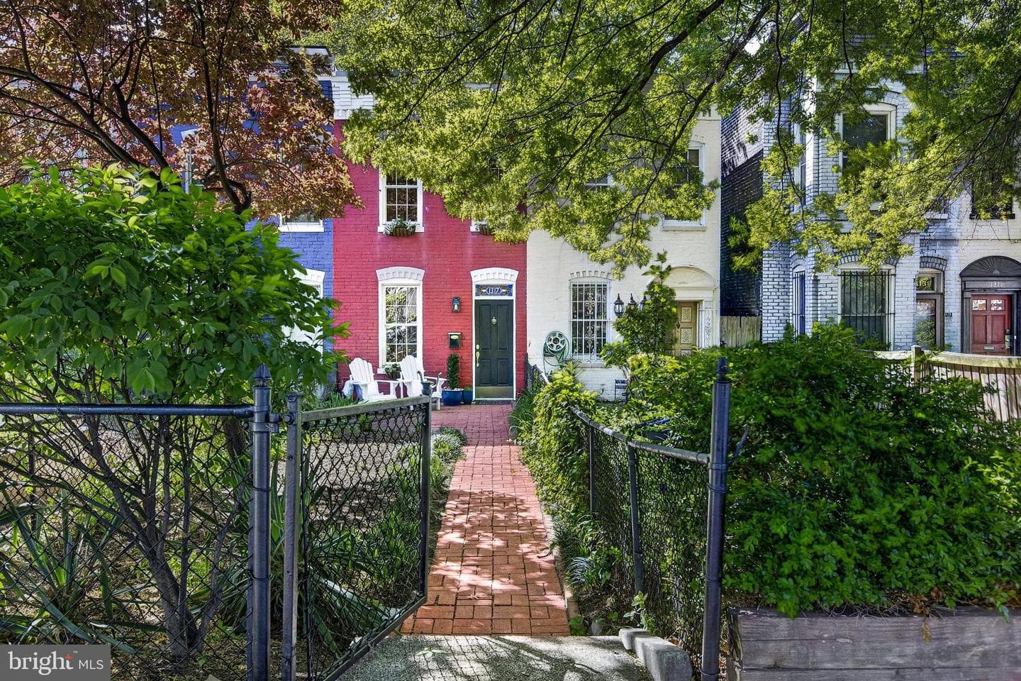 1317 Potomac Avenue SE photo 3