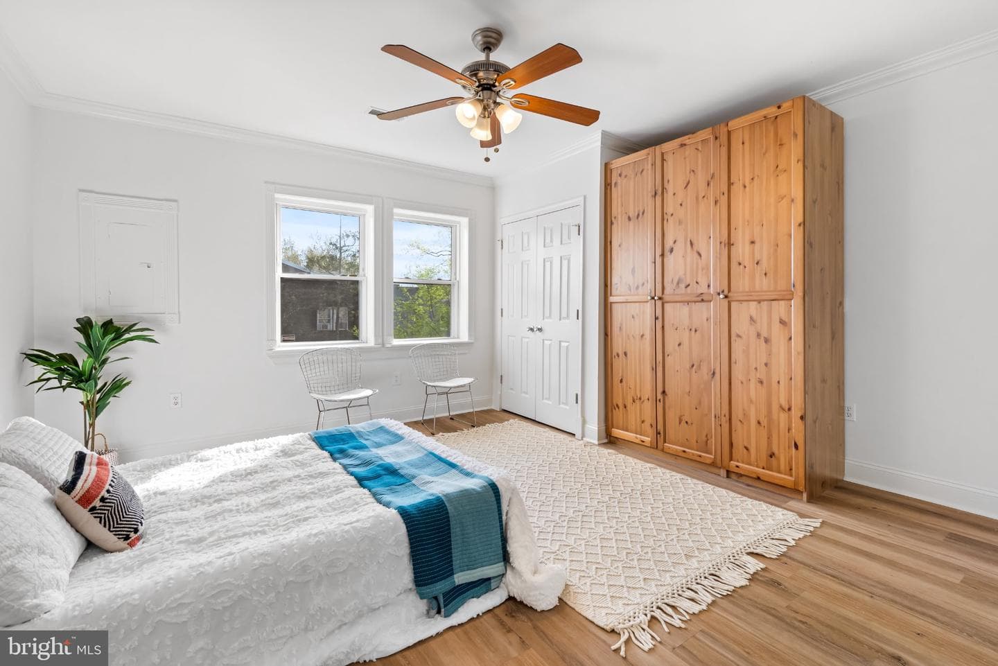 1238 Queen Street NE #3 photo 10