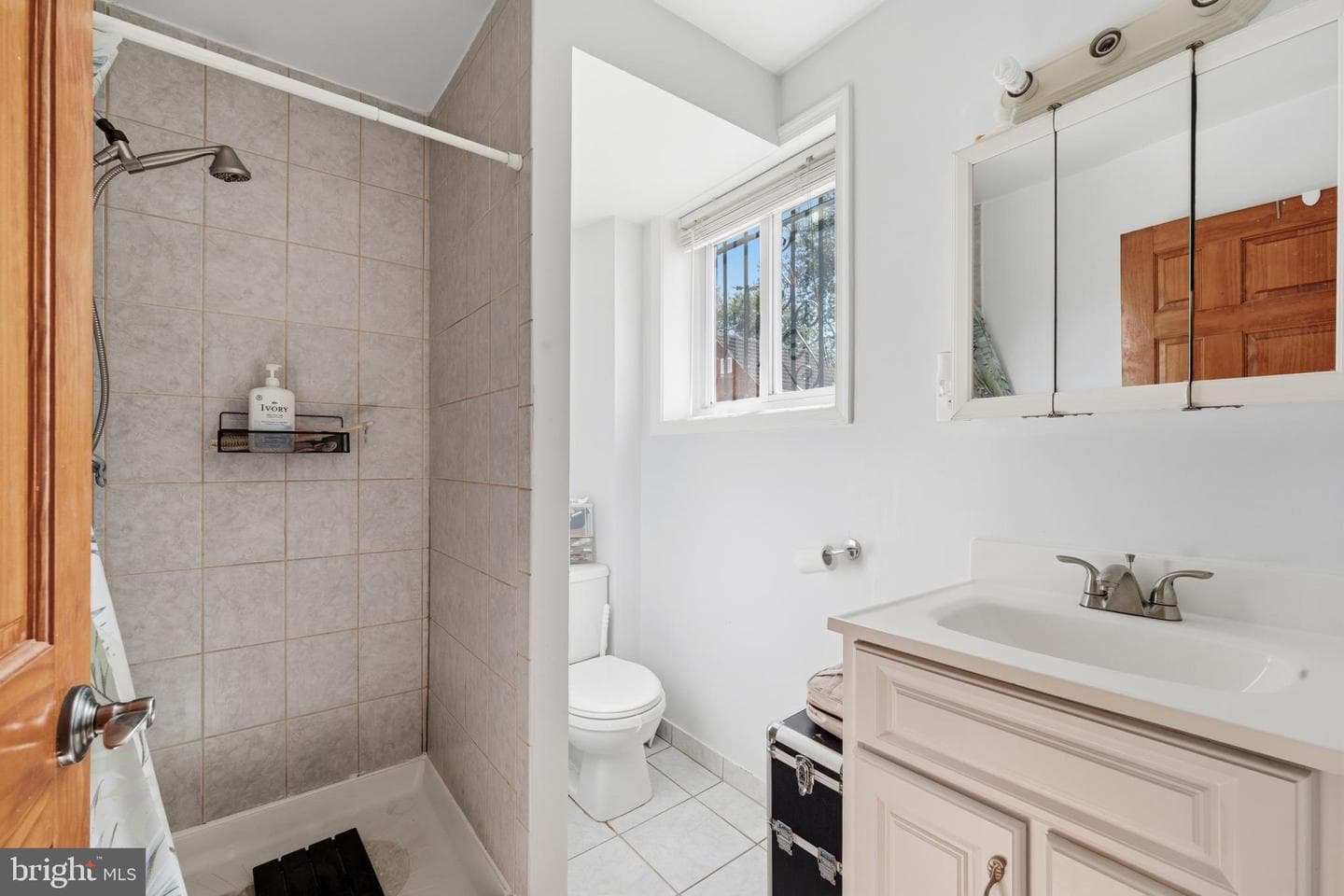 618 Geranium Street NW photo 33