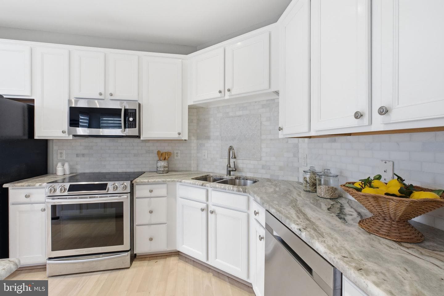 627 Ava Circle NE photo 11