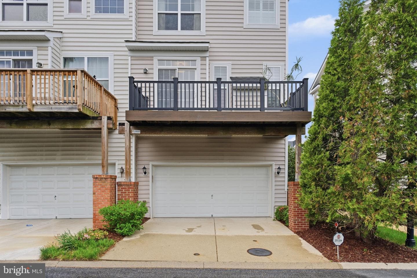 627 Ava Circle NE photo 37