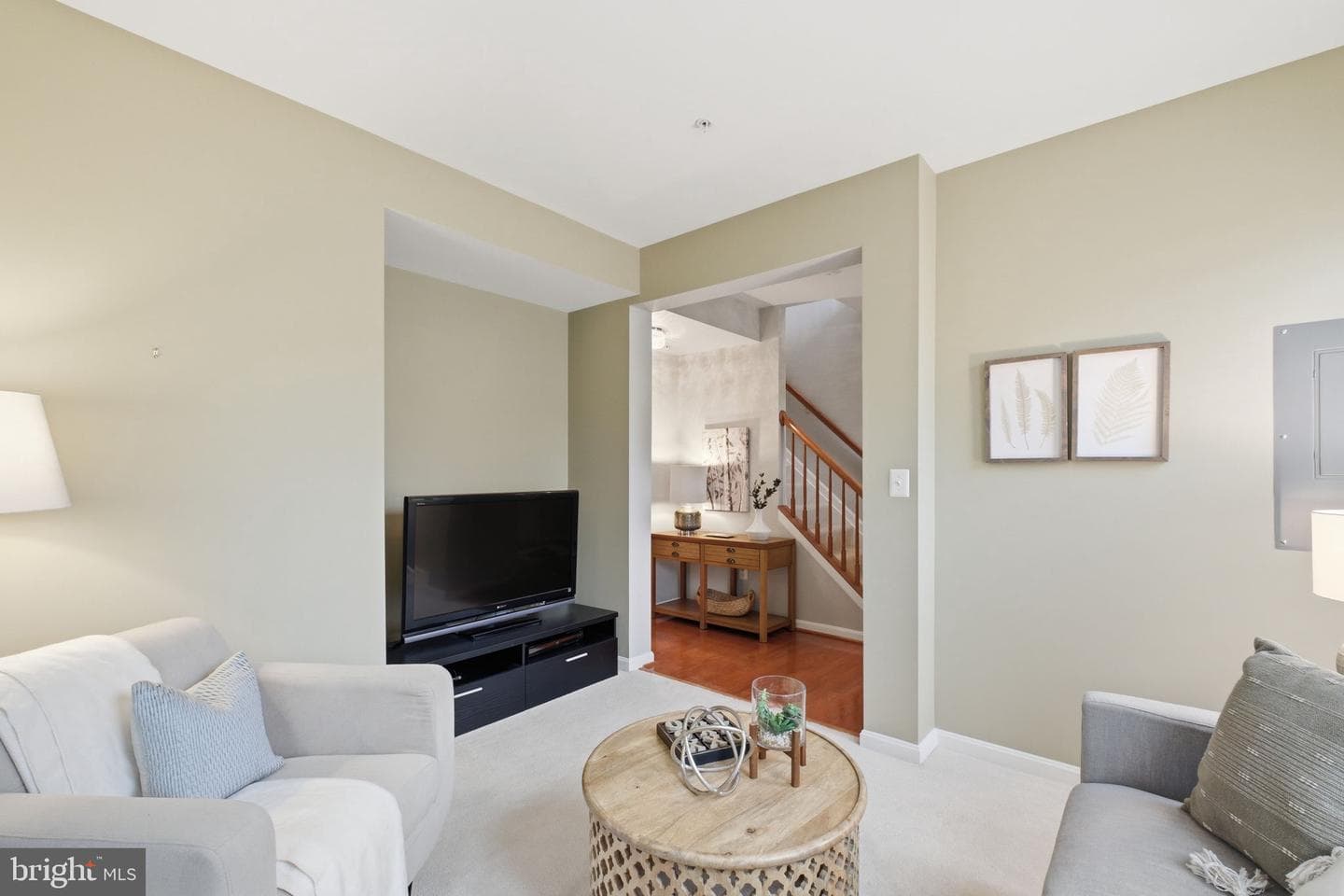 627 Ava Circle NE photo 6