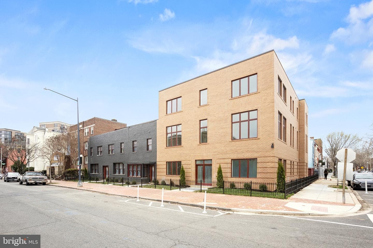 1212 4th Street NW #9 photo 3