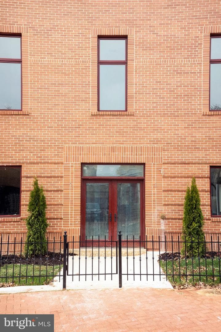 1212 4th Street NW #9 photo 4