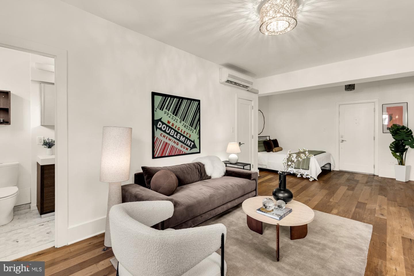 1910 Kalorama Road NW #302 photo 4
