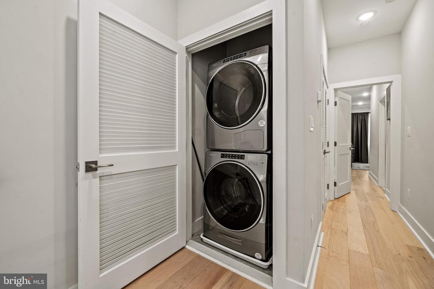 1223 Meigs Place NE #101 photo 13