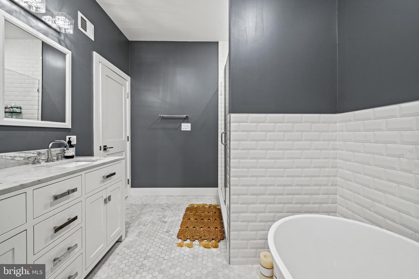 1223 Meigs Place NE #101 photo 18