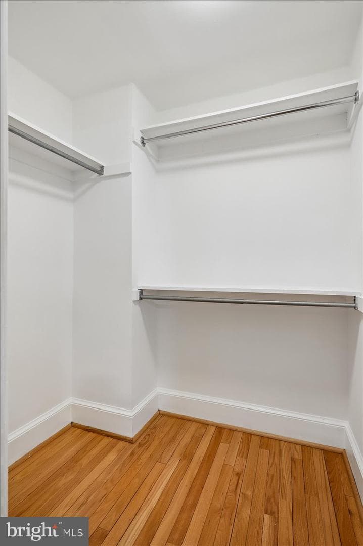 523 8th Street NE #302 photo 34