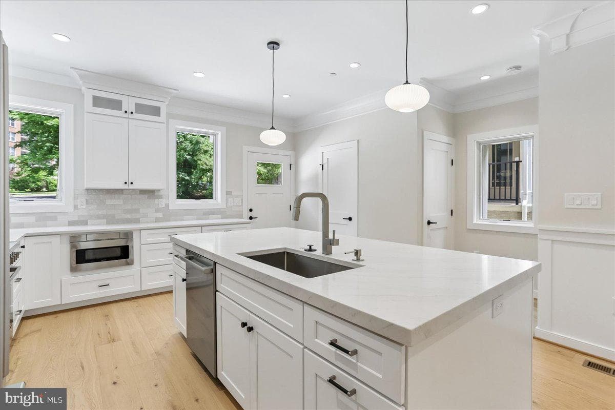3929 Fulton Street NW #a photo 14