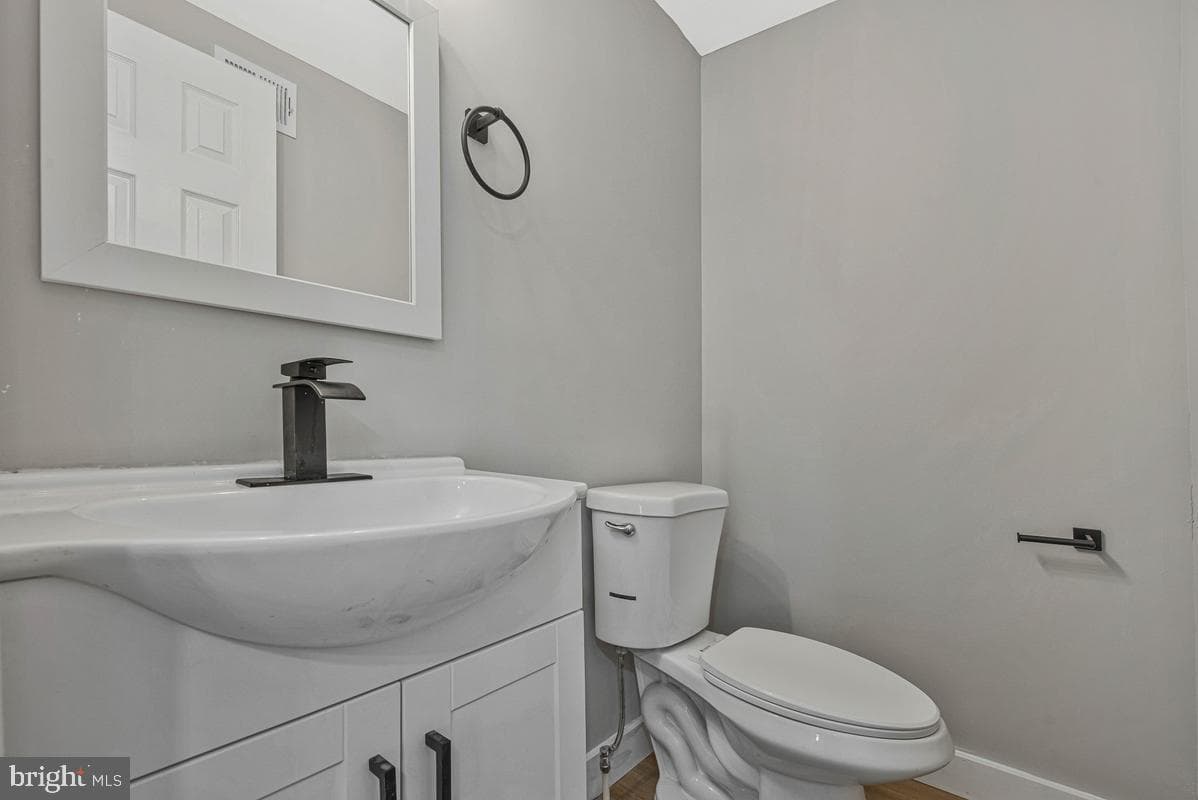 823 46th Street NE photo 23