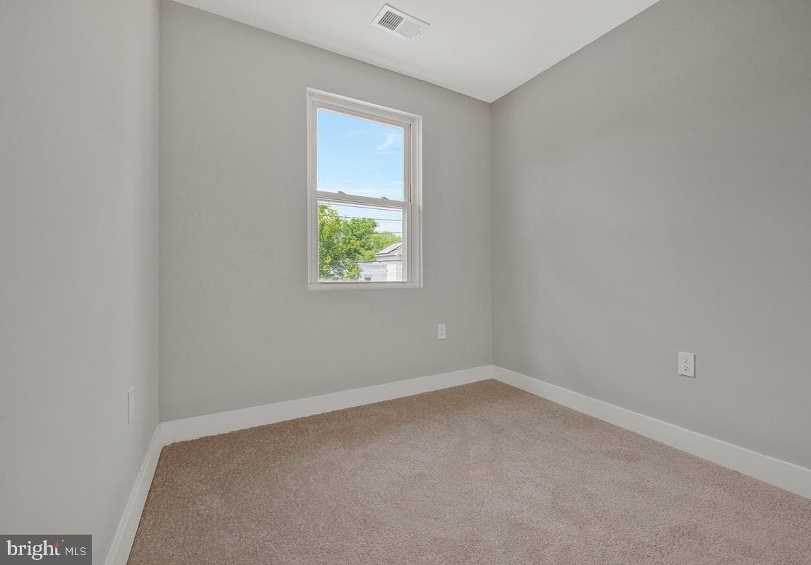 823 46th Street NE photo 24
