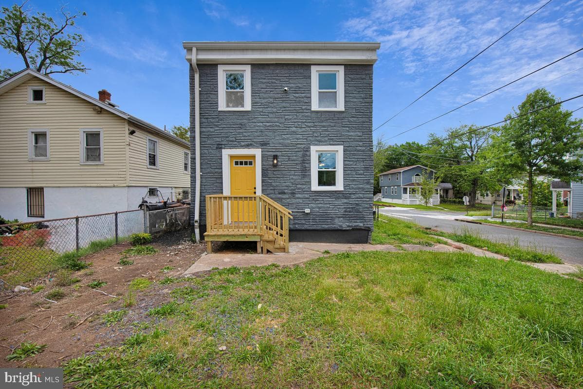 823 46th Street NE photo 38