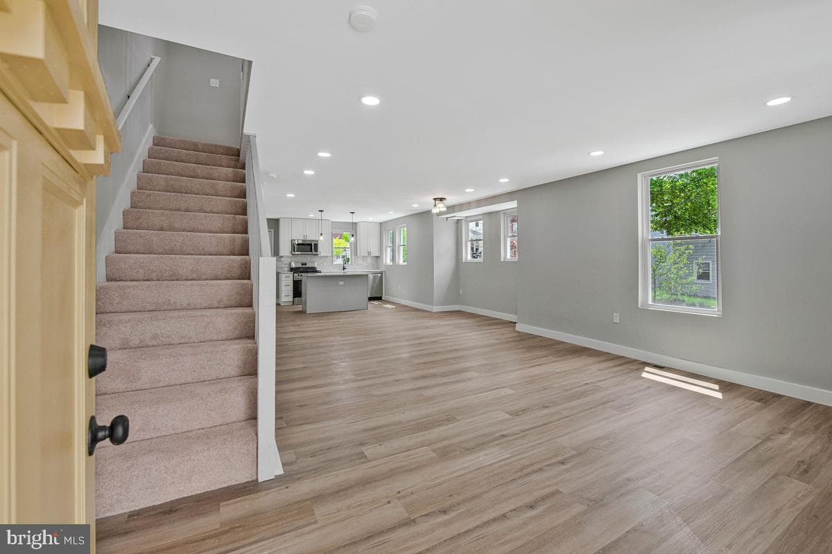 823 46th Street NE photo 7
