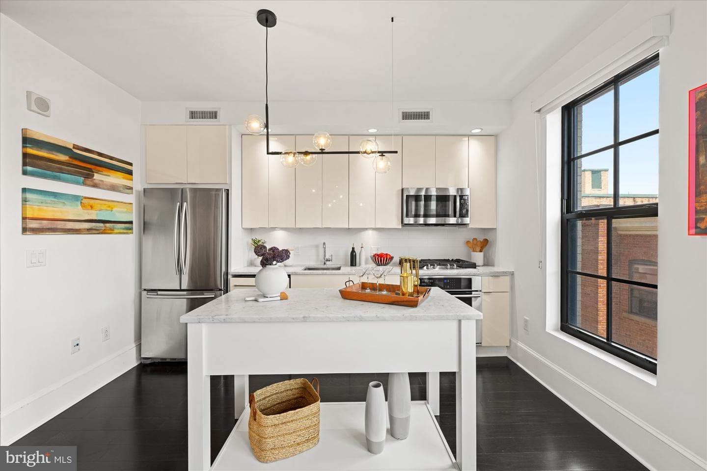 1011 M Street NW #506 photo 6
